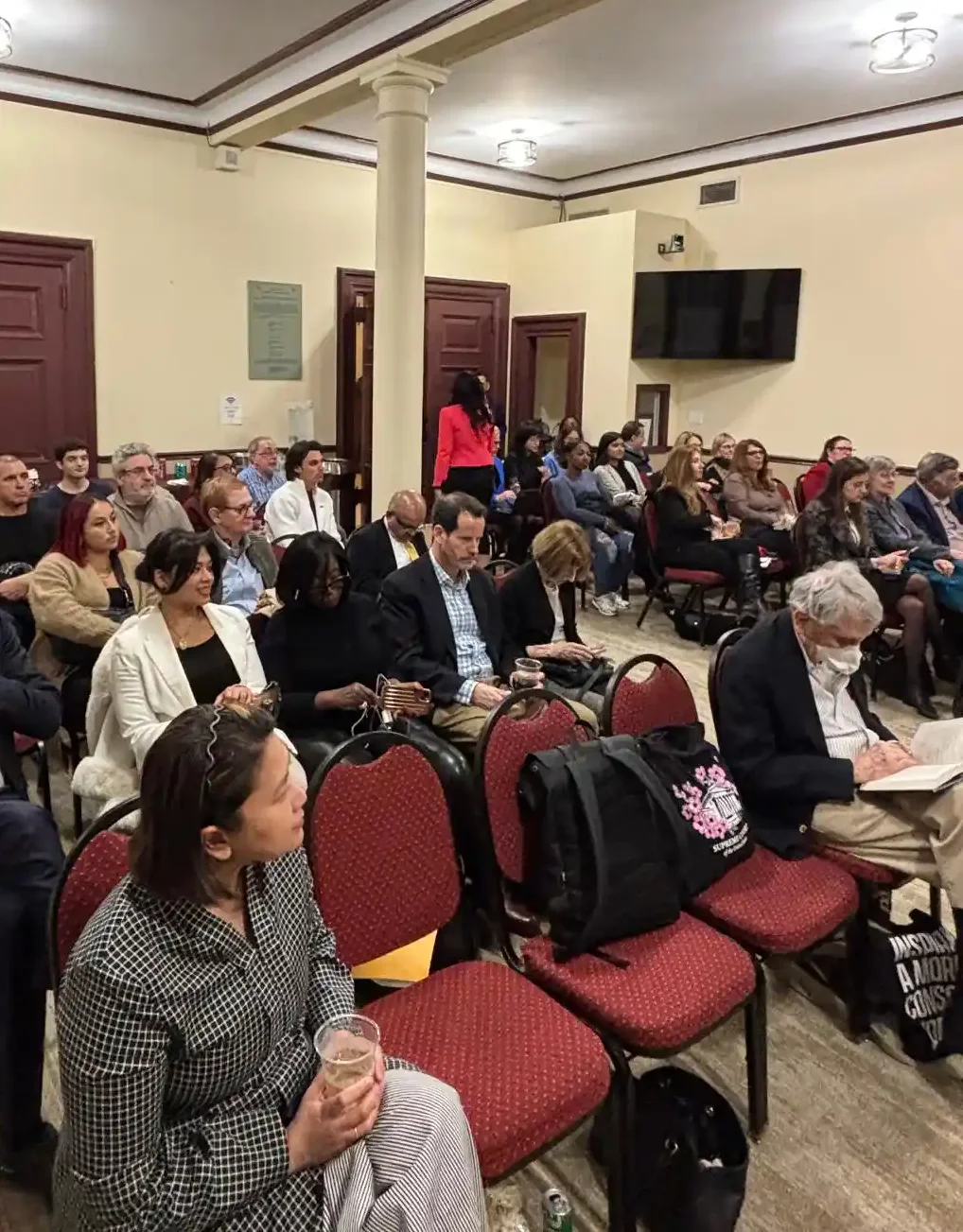 The crowd attending the Soul Arbitration screening at the New York City Bar Association